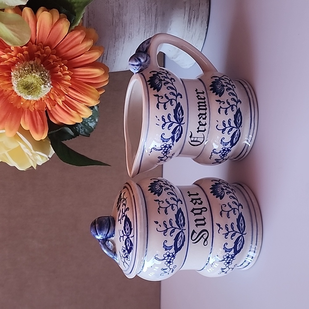 VTG. Japan Blue & White, Sugar & Creamer Set.